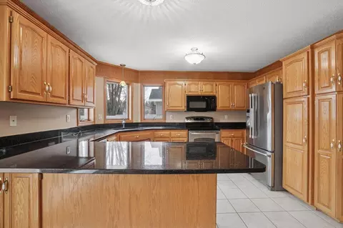 Kitchen - 2210 Viking Dr, Saint Cloud, MN 56301 photo 2 of 4