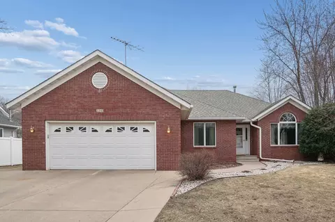 Exterior - 2210 Viking Dr, Saint Cloud, MN 56301 photo 7 of 7