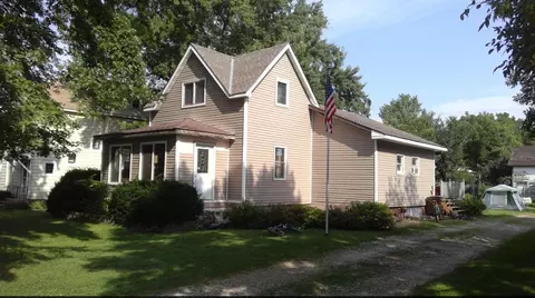 164 Lake St E, Emmons, MN 56029