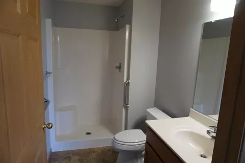Bath - 1910 Deep Rock Loop SW, Bemidji, MN 56601 photo 1 of 2