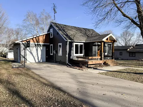 513 Larson Ave, Ashby, MN 56309