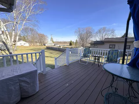 Exterior - 513 Larson Ave, Ashby, MN 56309 photo 6 of 9