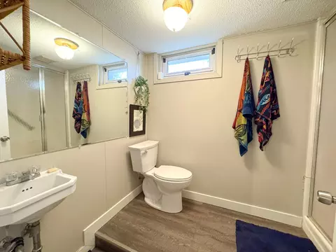 Bath - 513 Larson Ave, Ashby, MN 56309 photo 3 of 3