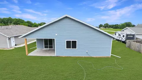 Exterior - 503 Darlene Dr, Marshall, MN 56258 photo 5 of 8