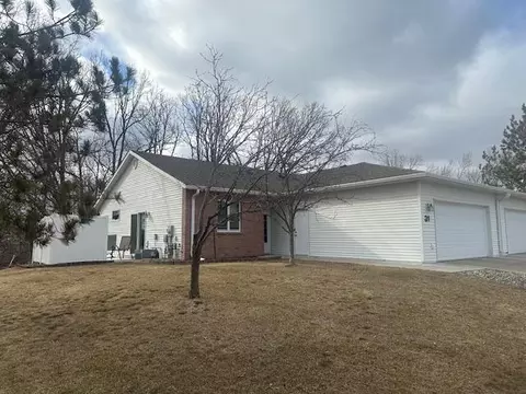 311 Rako St SW, Bemidji, MN 56601