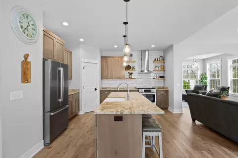 Kitchen - 9973 13th Ave, Becker, MN 55308 photo 2 of 4