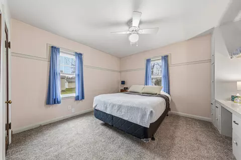 Bedroom - 718 3rd St SW, Waseca, MN 56093 photo 4 of 6