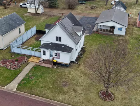 Other - 736 Cedar Ave, Westbrook, MN 56183 photo 2 of 11