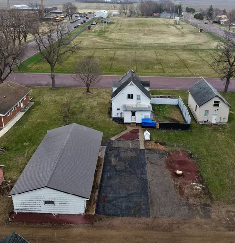 View/Area - 736 Cedar Ave, Westbrook, MN 56183 photo 1 of 1