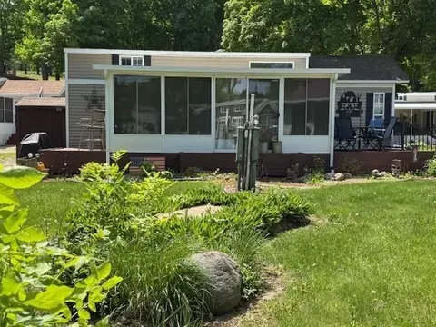 2221 Reubens Ln SW #20, Farwell, MN 56327