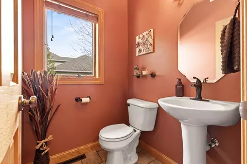 823 Cullen Cir, Marshall, MN 56258 photo 46