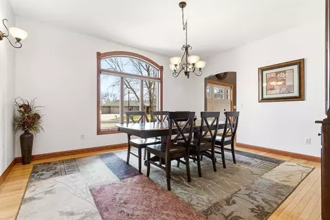 823 Cullen Cir, Marshall, MN 56258 photo 39
