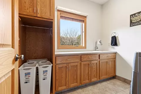 823 Cullen Cir, Marshall, MN 56258 photo 43