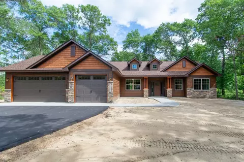 14502 Lynndale Dr, Baxter, MN 56425