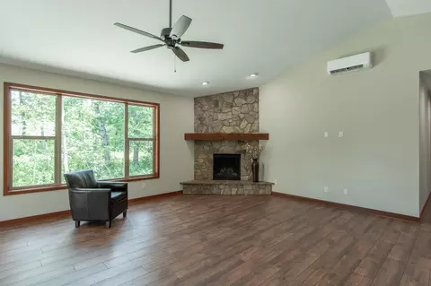 14502 Lynndale Dr, Baxter, MN 56425 photo 8