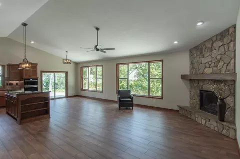 14502 Lynndale Dr, Baxter, MN 56425 photo 29