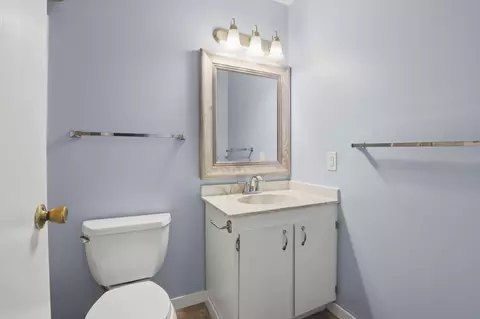 Bath - 1768 Meadowlark Ct #31768, Eagan, MN 55122 photo 2 of 3