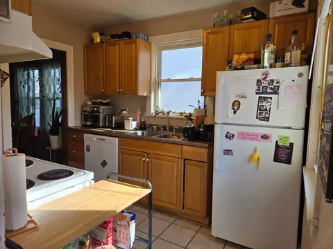 1049 23rd Ave SE, Minneapolis, MN 55414