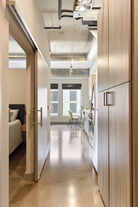 728 3rd St N #405, Minneapolis, MN 55401