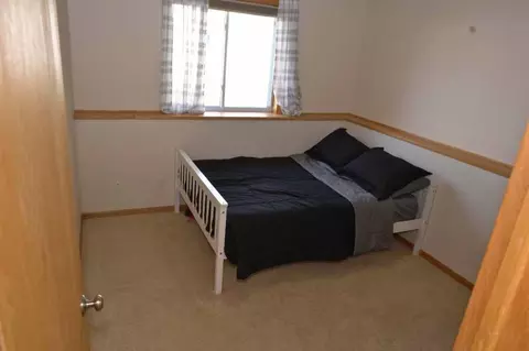 Bedroom - 4357 46th Ave S, Fargo, ND 58104 photo 7 of 8
