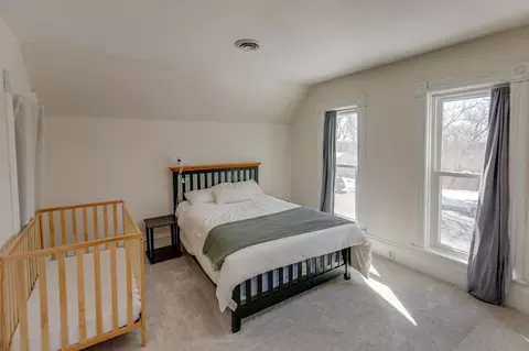 Bedroom - 302 Bluff Ave, Brainerd, MN 56401 photo 5 of 9