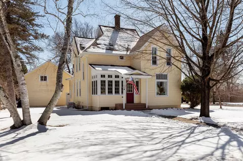Exterior - 302 Bluff Ave, Brainerd, MN 56401 photo 4 of 7
