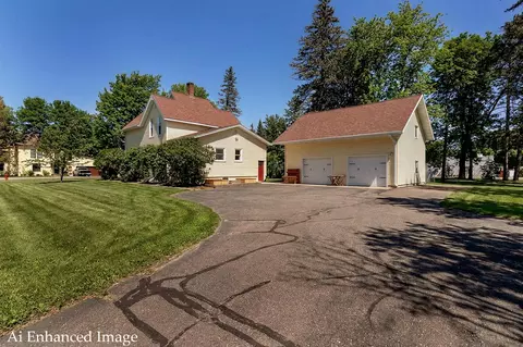 Exterior - 302 Bluff Ave, Brainerd, MN 56401 photo 3 of 7