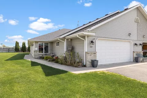 1425 Fairview Ln, Little Falls, MN 56345