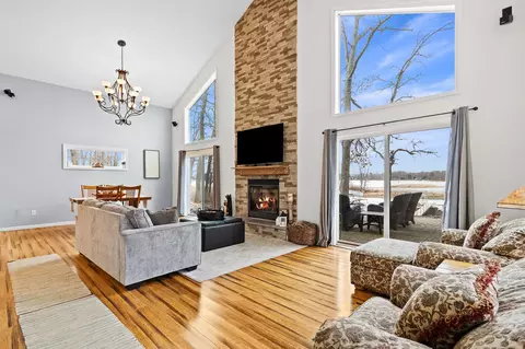 51628 Long Point Pl, Mcgregor, MN 55760 photo 5