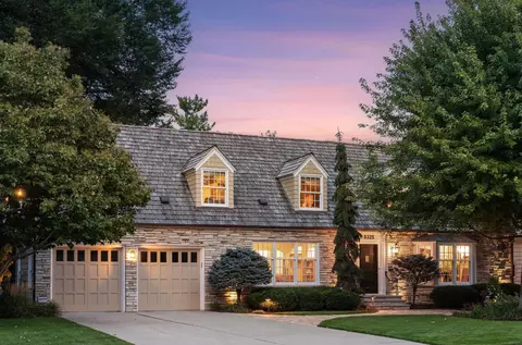 5325 Wooddale Ave, Edina, MN 55424
