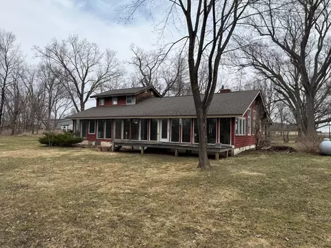 518 Trout Brook Rd, Roberts, WI 54023