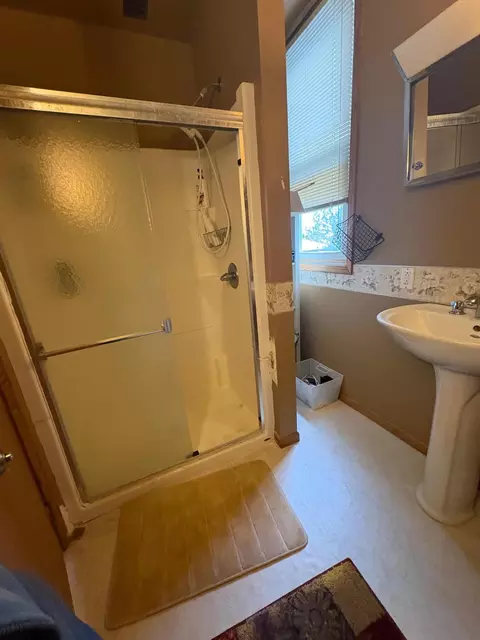 Bath - 237 S Paul St, Appleton, MN 56208 photo 4 of 5