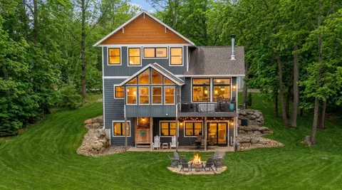 6320 Wedgewood Rd NW, Walker, MN 56484