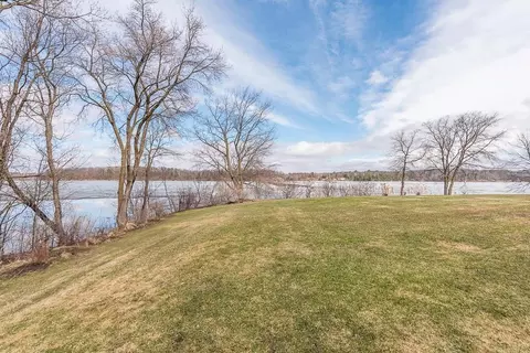 Exterior - 1719 13th Ave NE, Brainerd, MN 56401 photo 4 of 4