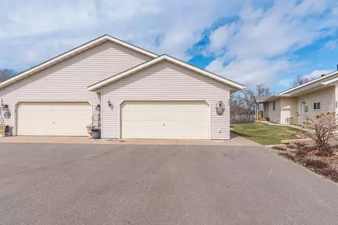 Exterior - 1719 13th Ave NE, Brainerd, MN 56401 photo 2 of 4