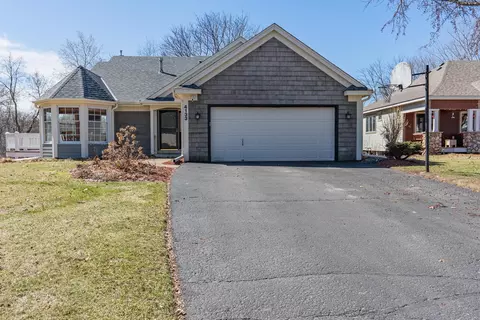 4133 Oakmede Ln, White Bear Township, MN 55110