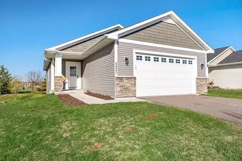 5407 Cinnamon Pt, Mayer, MN 55360