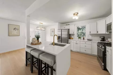 269 Bridge St, Shoreview, MN 55126