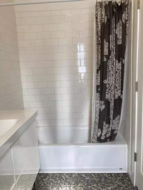 Bath - 1712 E 84th St, Bloomington, MN 55425 photo 2 of 2