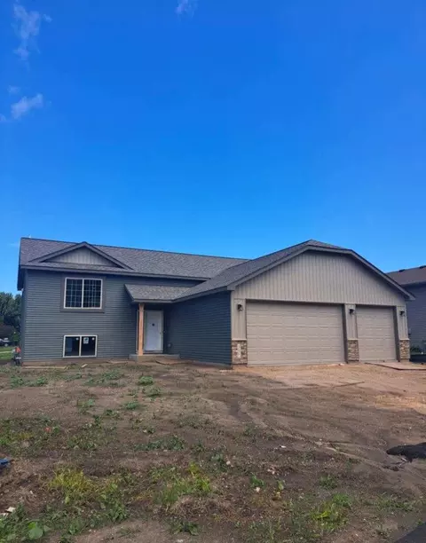 305 N N Ln, Green Isle, MN 55338