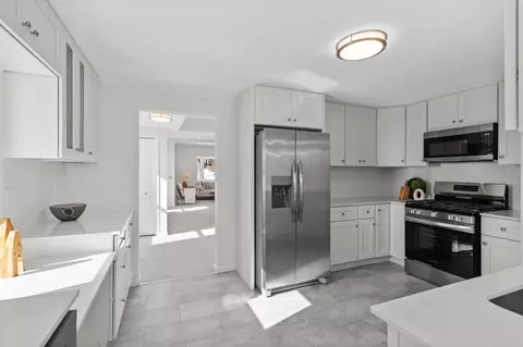 4241 Yosemite Ave S, Saint Louis Park, MN 55416