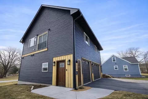 428 3rd St N, Delano, MN 55328