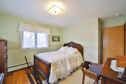 Bedroom - 14894 Riverside Dr, Brainerd, MN 56401 photo 4 of 7