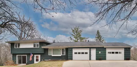 14894 Riverside Dr, Brainerd, MN 56401