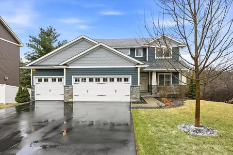 1846 White Pine Ct, Stillwater, MN 55082