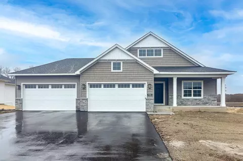 924 Yellowcrest St SW, Delano, MN 55328