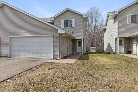 932 Main St, Saint Paul Park, MN 55071