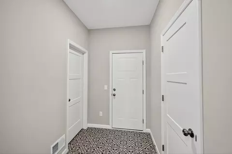 Entry Way - 2615 Arbor Dr, Buffalo, MN 55313 photo 4 of 6