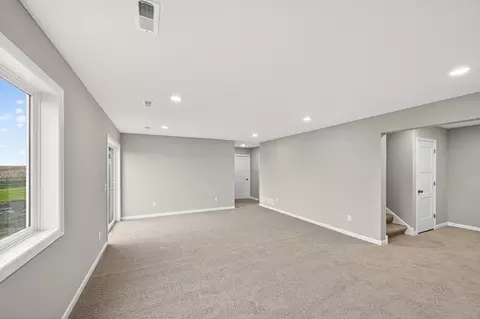 Living - 2615 Arbor Dr, Buffalo, MN 55313 photo 3 of 4