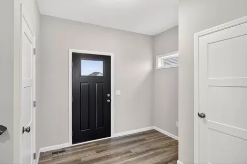 Entry Way - 2615 Arbor Dr, Buffalo, MN 55313 photo 2 of 6
